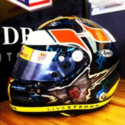 Ryan Hunter-Reay helmet