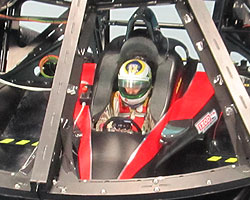 Simona de Silvestro trying out Dallara simulator