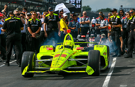 Simon Pagenaud leaves pits to qualify Fast Nine Shootout