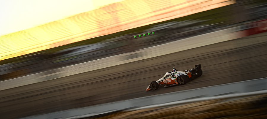 The Hy-Vee Honda on track