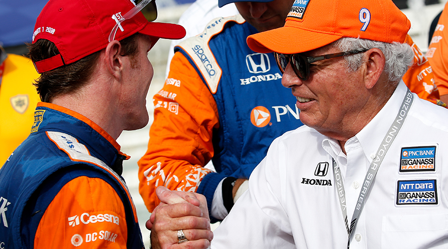 Mike Hull congratulates Scott Dixon.
