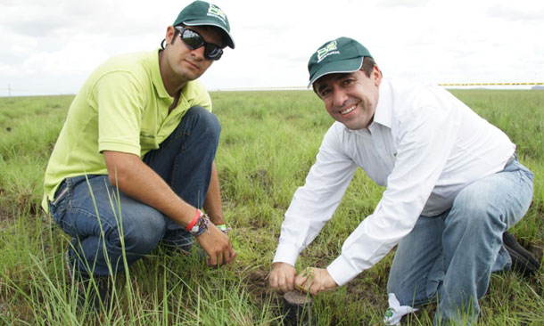 Gustavo Yacaman Admire Life Program