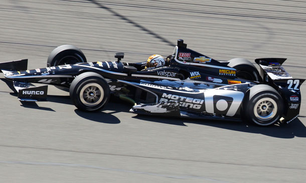 Oriol Servia at Auto Club Speedway