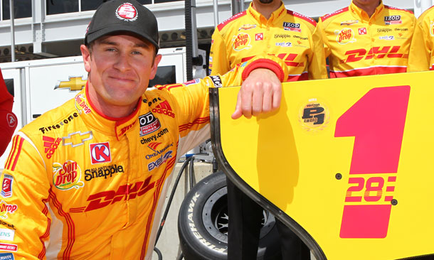Hunter-Reay wins Verizon P1 Award at Barber