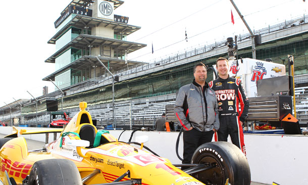 Michael Andretti and Kurt Busch pose at IMS
