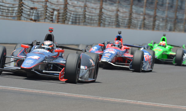 Hildebrand leads Andretti and Hinchcliffe in practice