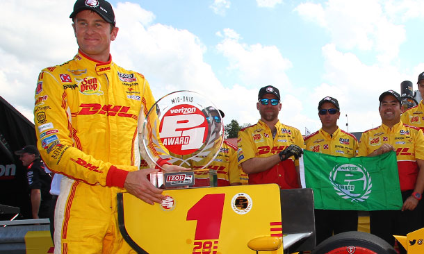 Ryan Hunter-Reay wins the Verizon P1 Award at the Mid-Ohio Sports Car Course