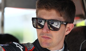 Thumbnail for Hildebrand to run in '500;' joins Carpenter team