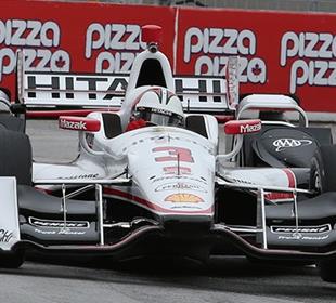 Castroneves is quickest in session preceding quals
