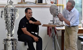 Thumbnail for Montoya's sense of humor reflected in three-dimensional image