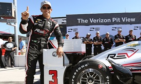 Thumbnail for Castroneves breaks track record on way to winning Phoenix pole