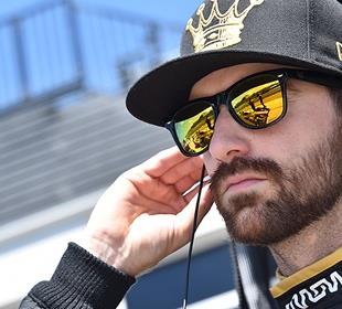 Hinchcliffe enjoys stepping out with Mazda for Rolex 24 sports car test