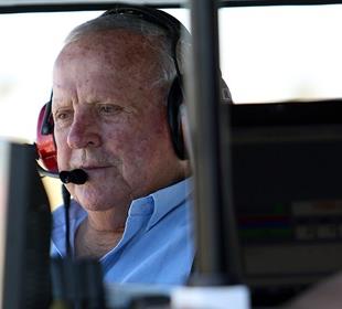 INDYCAR legend Foyt plans to have stem cell therapy