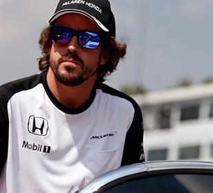 Alonso's Indy 500 decision is talk of F1 paddock in Bahrain