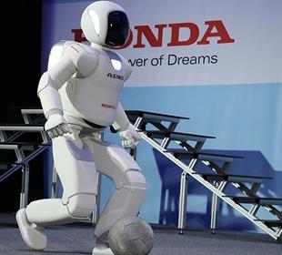 Notes: Honda’s ASIMO robot named Barber race grand marshal