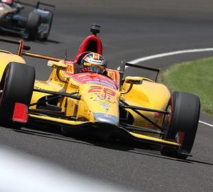 Hunter-Reay looking to climb back into title hunt today