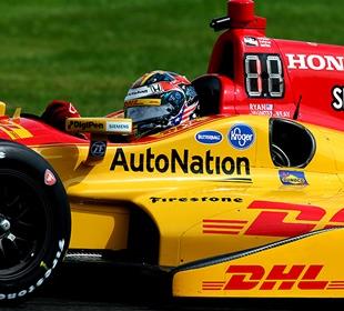 Hunter-Reay leads practice day for Honda Indy 200 at Mid-Ohio