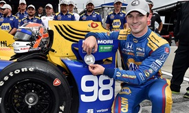 Thumbnail for Rossi's last-effort dash secures first INDYCAR pole position