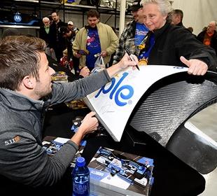 Andretti Autosport garage sale benefits all as holidays approach