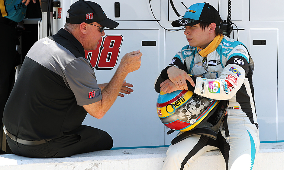 Gabby Chaves and Al Unser Jr.