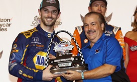 Thumbnail for For once, Rossi's fuel saving isn't good to last, winning drop