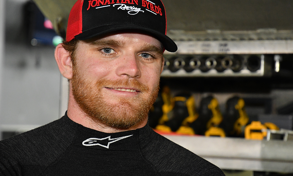 Daly ready to kick up more dirt, this time at Chili Bowl