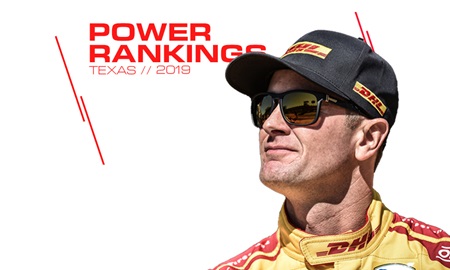 thumbnail for Hunter-Reay makes charge toward top following strong Texas run