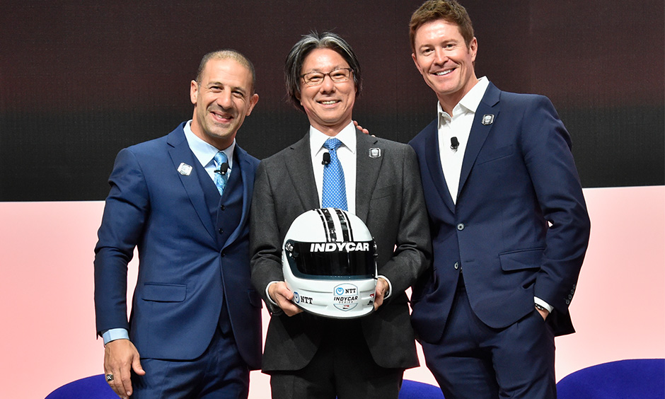 Tony Kanaan, NTT's Tsunehisa Okuno and Scott Dixon