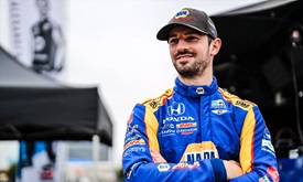 Thumbnail for Paddock Buzz: Rossi Stays Upbeat despite Continued Bad Luck