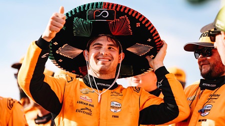 thumbnail for Rivalry Week: Pato O'Ward Outduels Josef Newgarden