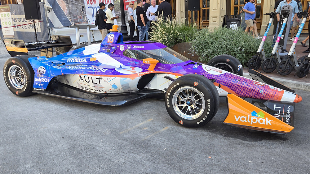 Paddock Buzz: Coyne Lands Sponsor, Firming Plans for 2026