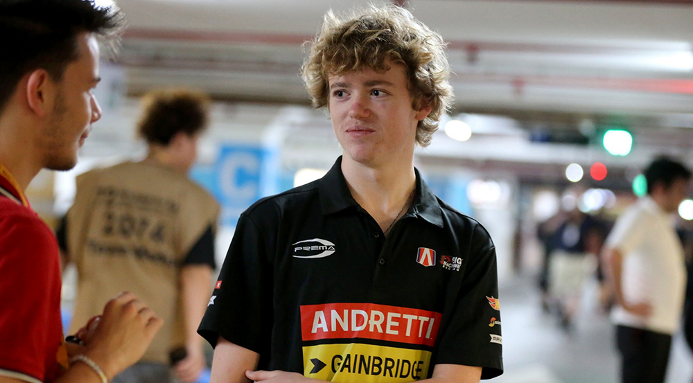 Notebook: Dan Wheldon, Takuma Sato Sons Excelling in Macau