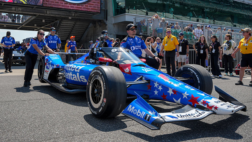 Paddock Buzz: Improved Pit Performance Could Boost RLL on Sunday
