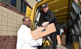 Thumbnail for Andretti Autosport delivers Butterball turkeys